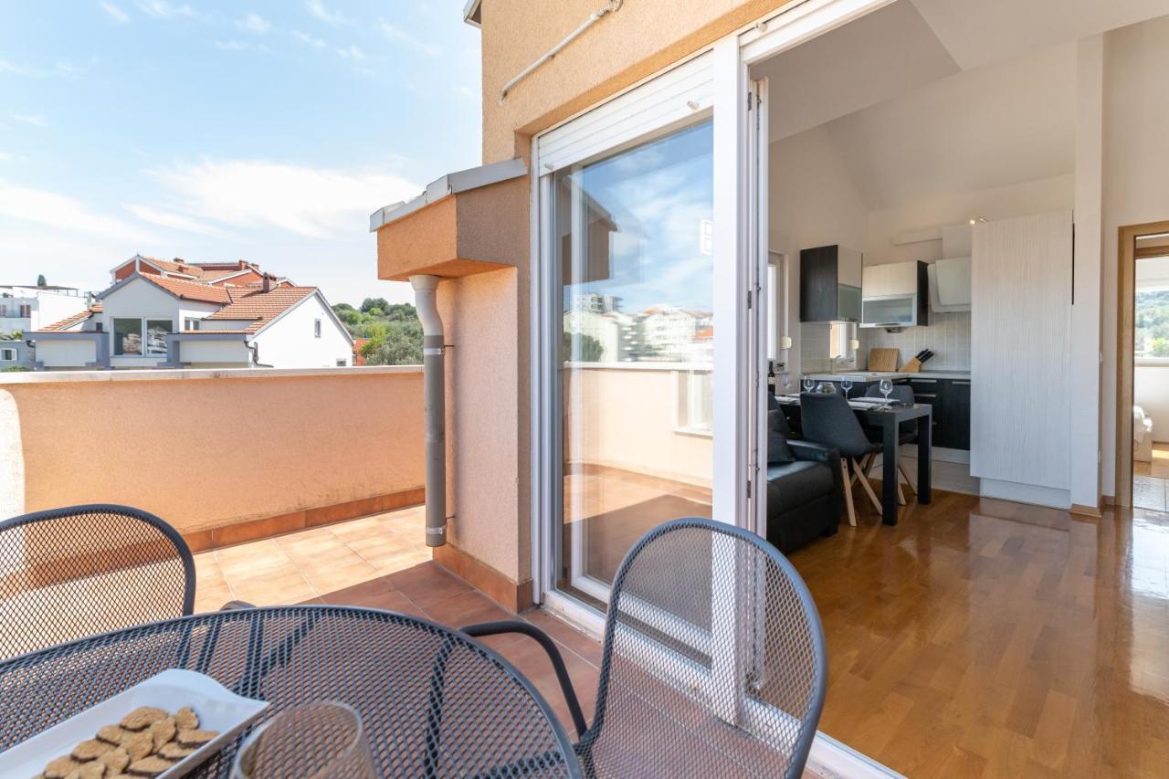 טרוגיר Dalmatia Apartments Ciovo מראה חיצוני תמונה