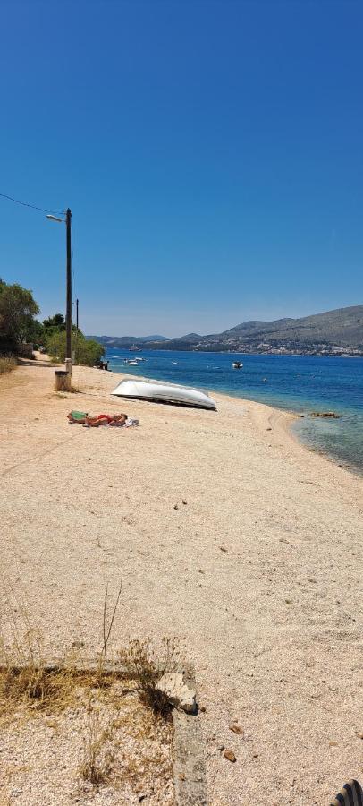 טרוגיר Dalmatia Apartments Ciovo מראה חיצוני תמונה